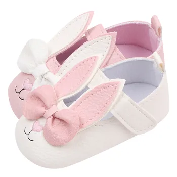 Нови обувки за деца, модел обувки за малки момичета с хубав нос във формата на заек, меки първите количка за новородени, удобни дишащи сандали